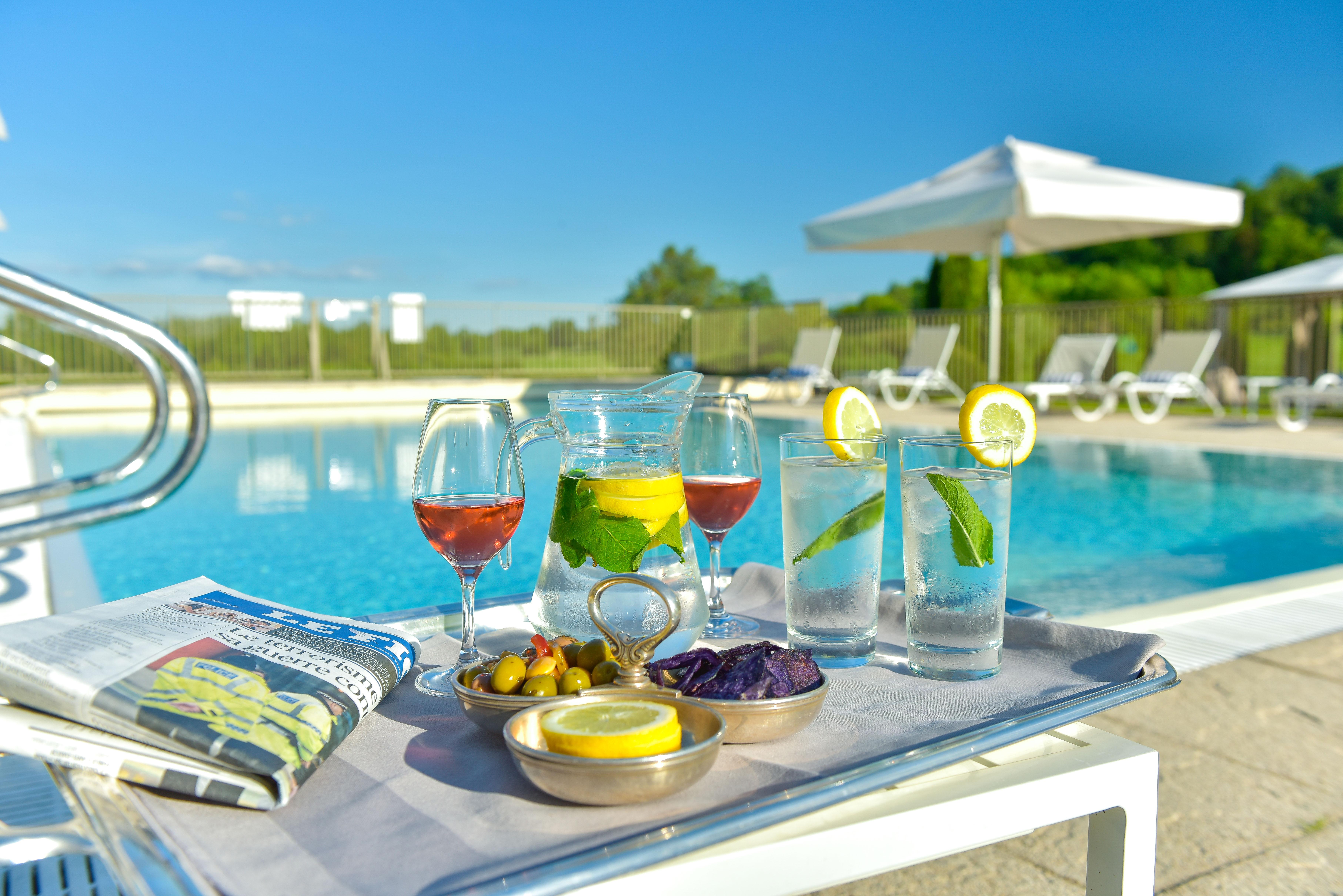 Hotel Golf Chateau De Chailly Bagian luar foto